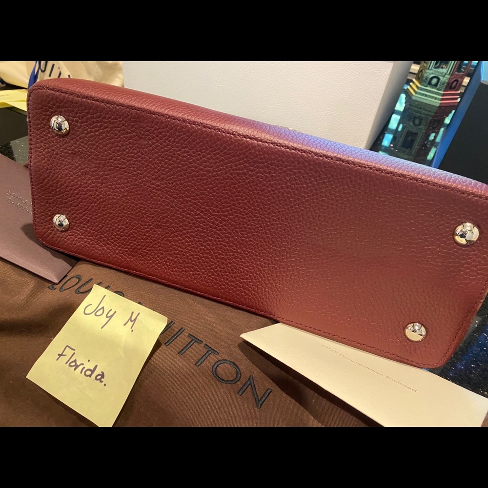❗️SOLD❗️💯% Auth LV Capucines MM python handle - Picture 12 of 16